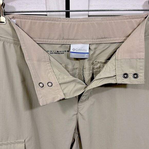 Columbia PFG Capri Pants Size 10 Beige Palm Peak Inseam 21 in - Picture 7 of 15